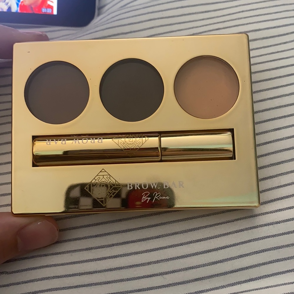 Brow Bar by reema
